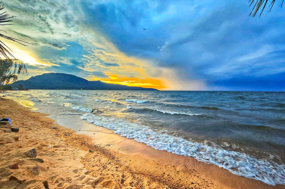 Discover Lake Victoria and Lake Tanganyika